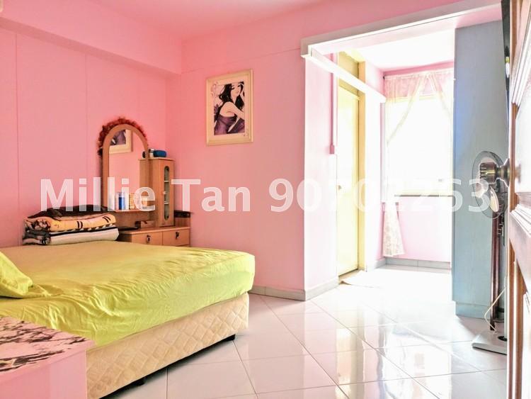 Blk 450 Hougang Avenue 10 (Hougang), HDB 4 Rooms #157777432